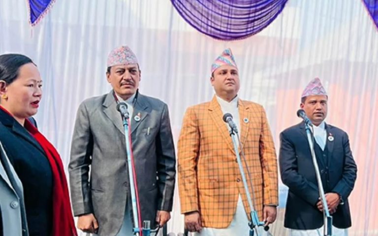 प्रदेश १ मा मन्त्रिपरिषद् विस्तार, प्रधानमन्त्रीका ज्वाइँसहित तीन मन्त्रीले लिए शपथ