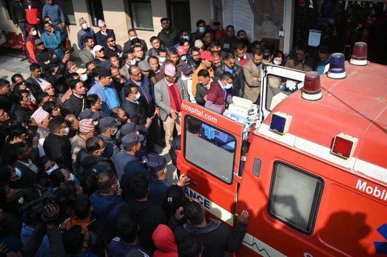 कांग्रेस नेता भण्डारीलाई थप उपचारका लागि भारत लगियो
