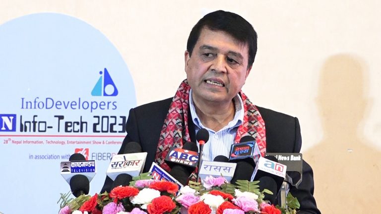 ‘नेपाली उत्पादनलाई प्राथमिकता नदिएसम्म कुनैपनि क्षेत्रको विकास सम्भव छैन्’