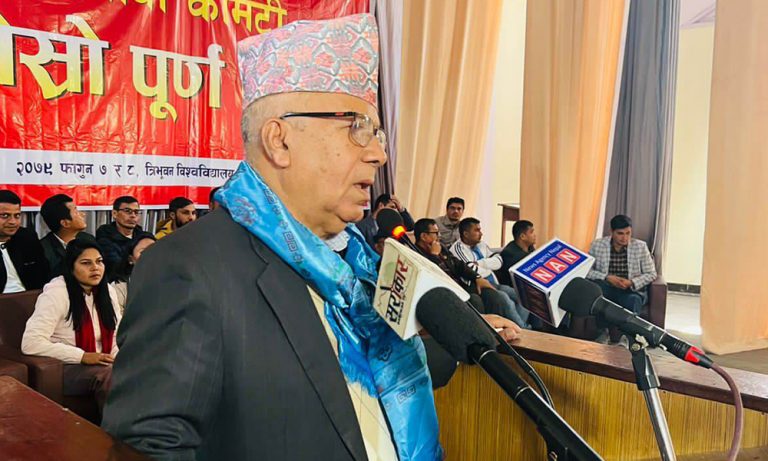‘घण्टी बजाउँदै आएको नयाँ पार्टी देशको लागि घाँडो भयो,पदको आशक्तिबाहेक केही छैन’
