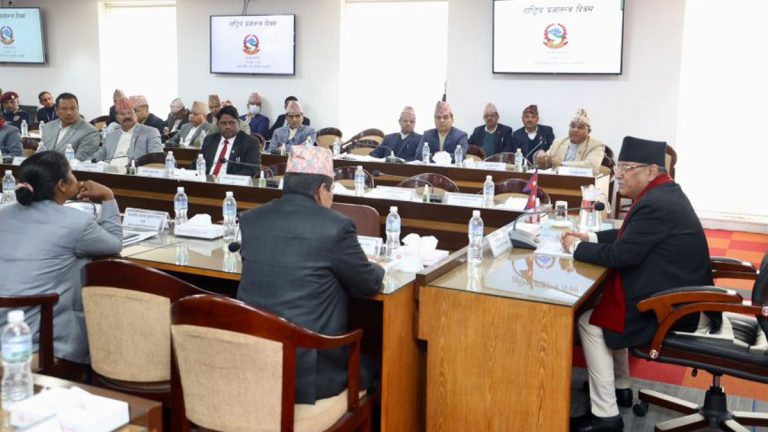‘सरकारी बिदाहरू धेरै भए, पुनर्विचार आवश्यक छ’- प्रधानमन्त्री प्रचण्ड
