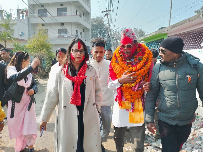 राष्ट्रपतिबाट सजाय माफी पाएका सांसद अरुण चौधरी रिहा, रञ्जिताले गरिन् स्वागत