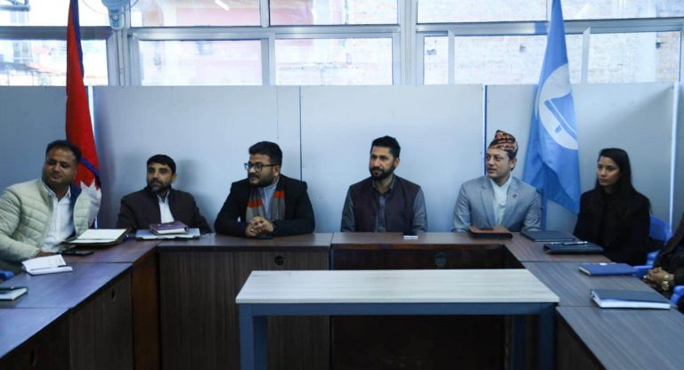 ‘प्रचण्ड’ नेतृत्वको सरकारबाट बाहिरिने रास्वपाको निर्णय, समर्थन भने कायमै