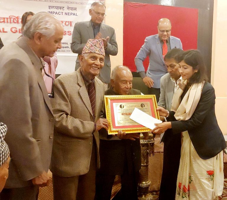 एसएसडीआरसी १ लाख ११ हजार नगद सहित सम्मानित