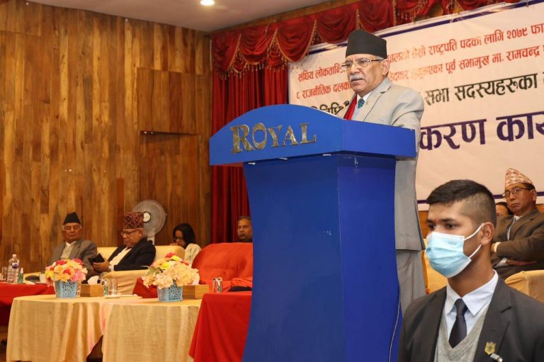 ‘केपी ओलीले संसद विघटन ठिक थियो भनेपछि विकल्प खोज्यौँ’-प्रधानमन्त्री प्रचण्ड