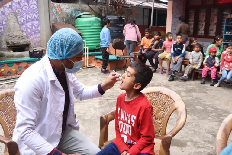 मेची महाकाली सामजिक संस्थाको एक दिने  दन्त शिविर सम्पन्न