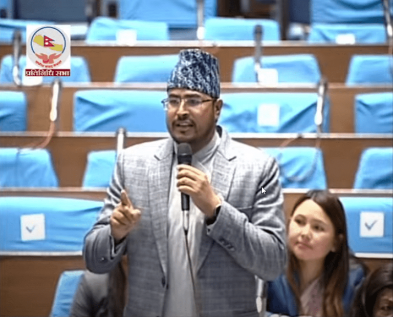 ‘सांसदका स्वकीयको तलब काटेर खेलाडीको तलब बढाइयोस्, रंगशाला बनाइयोस्’