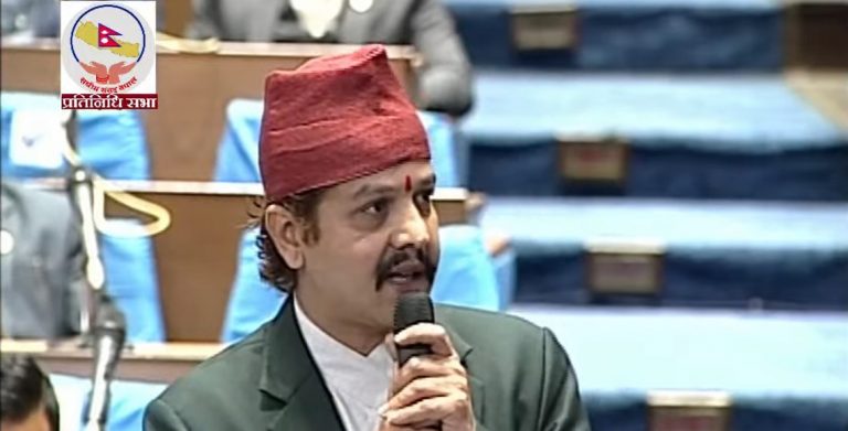 शेयर बजारका लगानीकर्ताले कति खर्ब गुमाएपछि सरकारले सुन्छ ?