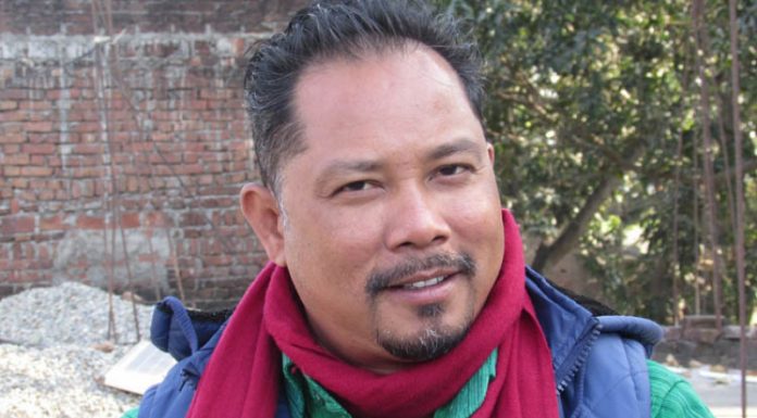 रेशम चौधरी कैलाली क्षेत्र नम्बर १ बाट उम्मेदवार हुन नपाउने