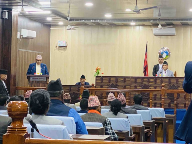 सुदूरपश्चिम प्रदेशका मुख्यमन्त्री कमल शाहले पाए विश्वासको मत