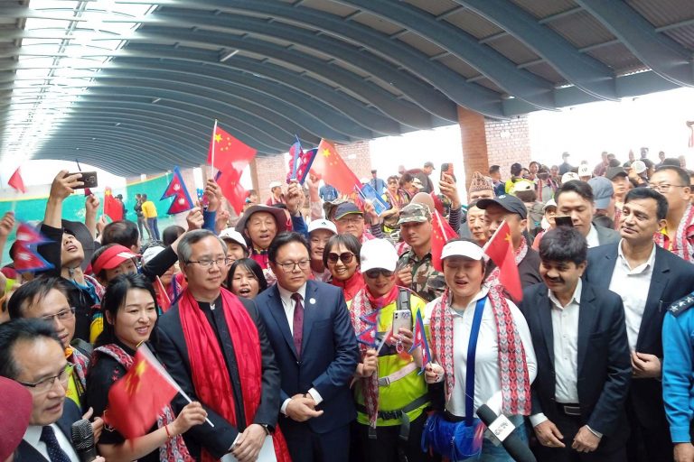 विमान चार्टर गरेरै नेपाल आए चिनियाँ पर्यटक