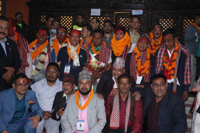 महासंघको एसोसिएटमा मिश्रित नतिजा, कसले कति मत ल्याए ? (सूचीसहित)