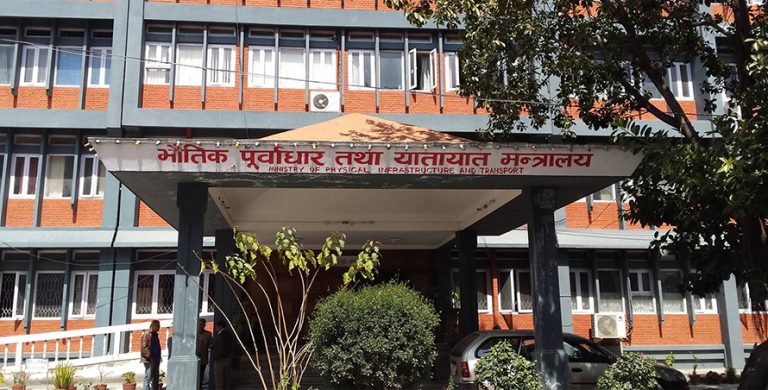 ३३ निर्माण व्यवसायीको इजाजतपत्र खारेज, कुन-कुन परे ? (सूचीसहित)