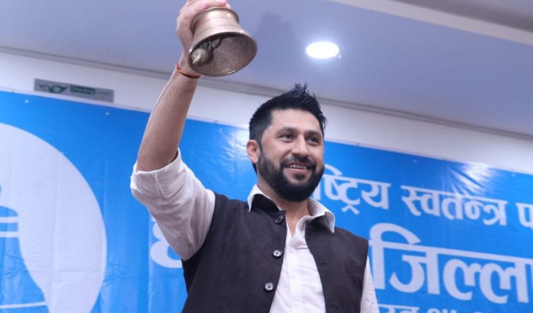 चितवन–२ मा भारी मतान्तरसहित रवि लामिछाने विजयी