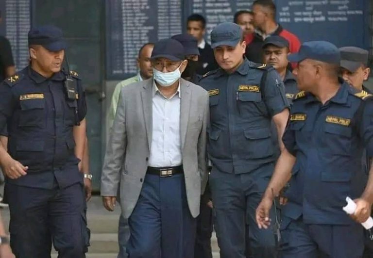 बालकृष्ण खाणलाई कांग्रेसले तत्काल निलम्बन नगर्ने