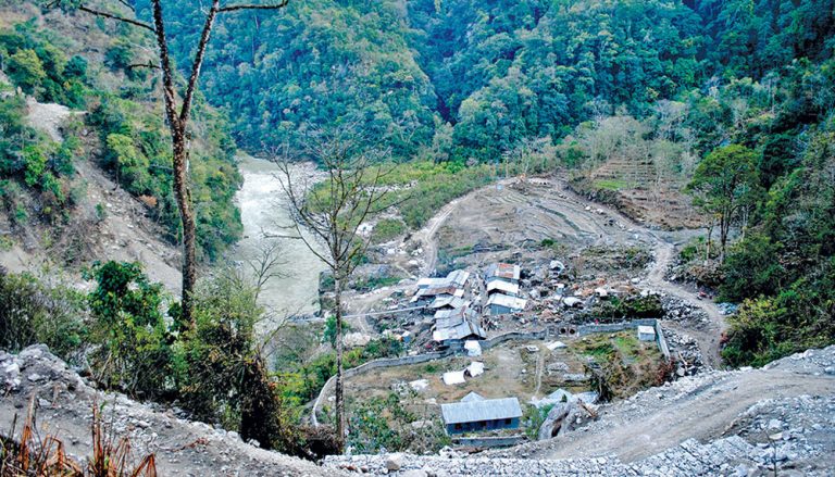 तल्लो अरुण जलविद्युत आयोजना भारतीय कम्पनी सतलजलाई दिने