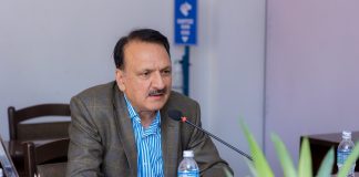 अर्थ मन्त्रीको प्राथमिकताः स्वदेशमै अवसरको सिर्जना, व्यक्ति र पार्टीभन्दा माथि उठेर काम गरिरहेको दाबी