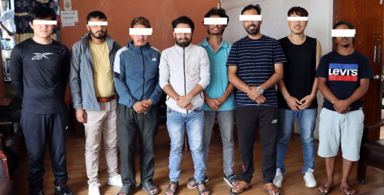 पक्राउ परेका कलाकार र युट्युबरलाई ४ दिन हिरासतमा राख्न अनुमति