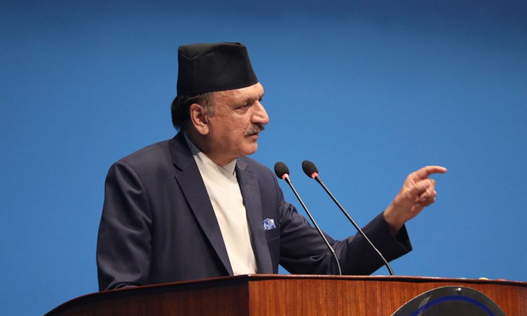 ‘आम नागरिकले प्रयोग गर्ने साना क्षमताका साधनमा दर घटाइएको हो’- अर्थमन्त्री