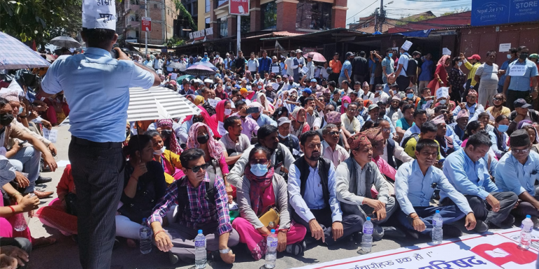 सामुदायिक विद्यालय बन्दको कार्यक्रम  फिर्ता
