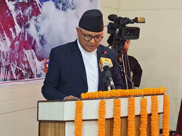 कोशी सरकारले ल्यायो ३६ अर्ब २४ करोड बजेट, विपक्षी दलको बहिष्कार