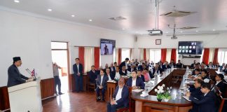 राजश्व उठाउने काममा जिम्मेवार भएर लाग्न अर्थमन्त्री डा. महतकाे निर्देशन