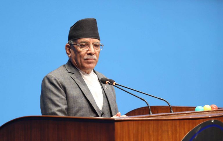प्रचण्डले भने ‘धुलो टकटकाएर निर्माणको क्षमता र इच्छाशक्ति देखाउने बेला हो’