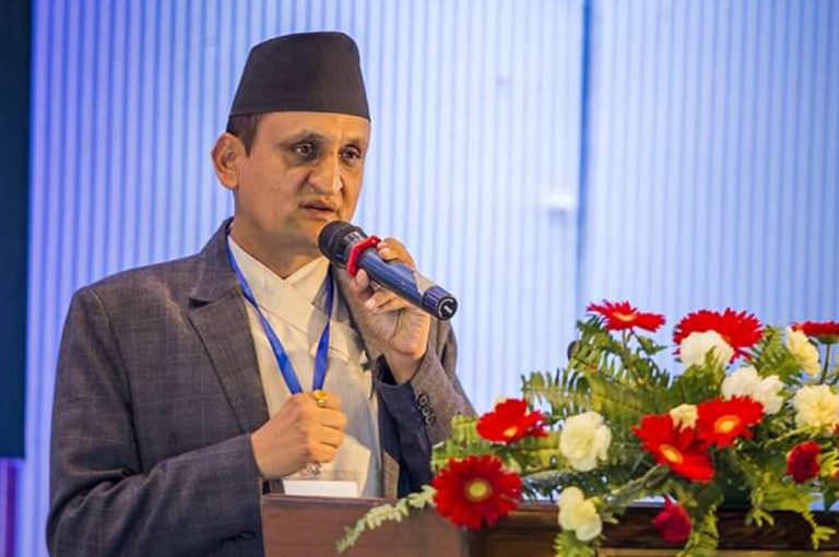 मन्त्रालय तानिए सुन तस्करी प्रकरणमा जोडिएका अध्यागमन विभागका महानिर्देशक