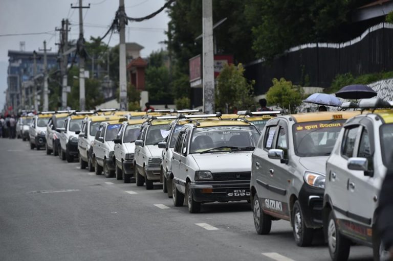 ट्याक्सीको मिटर प्रणालीमा थप कडाइ, न्यूनतम जरिवाना ५ हजार पुग्यो