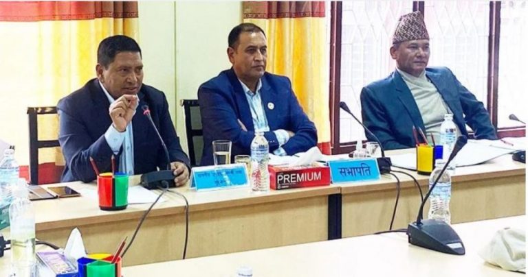 उच्चपदस्थ व्यक्तिलाई मापदण्डविपरीत दिइएका सुविधा १५ दिनभित्र फिर्ता गर्न  निर्देशन