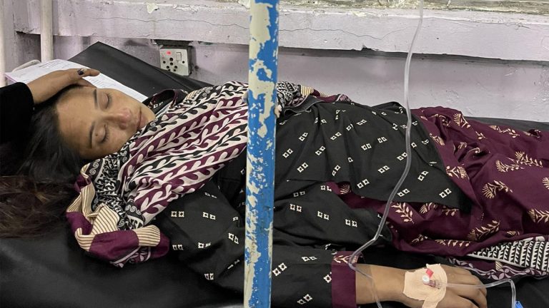 पत्रकार सम्मेलनमै भारती बेहोस