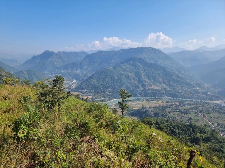 नयाँ पर्यटकीय गन्तव्य बन्दै घ्याल्चोकको थामपाखा