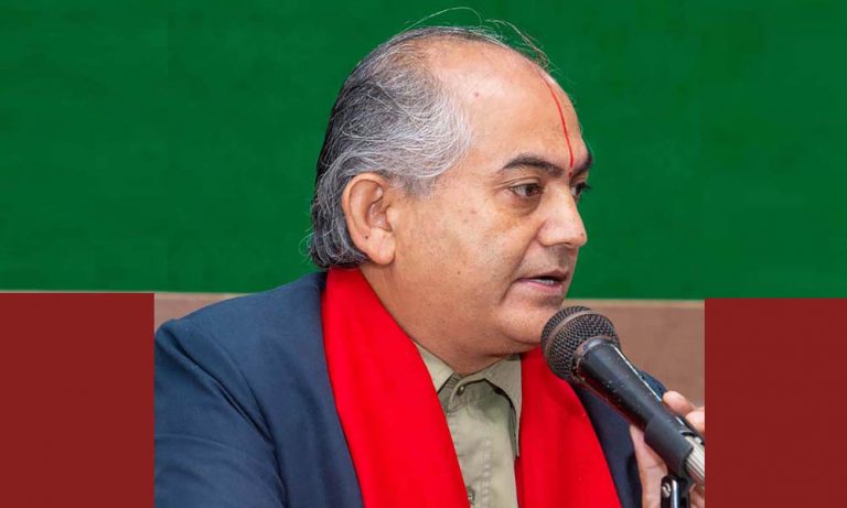 कुश्माका प्रमुख प्रशासकीय अधिकृत कार्यालयबाटै पक्राउ