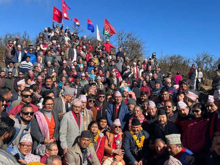 यसरी समापन गरियो  एमालेको ‘झुलाघाट-चिवाभञ्ज्याङ संकल्प यात्रा’ (फोटोफिचर)