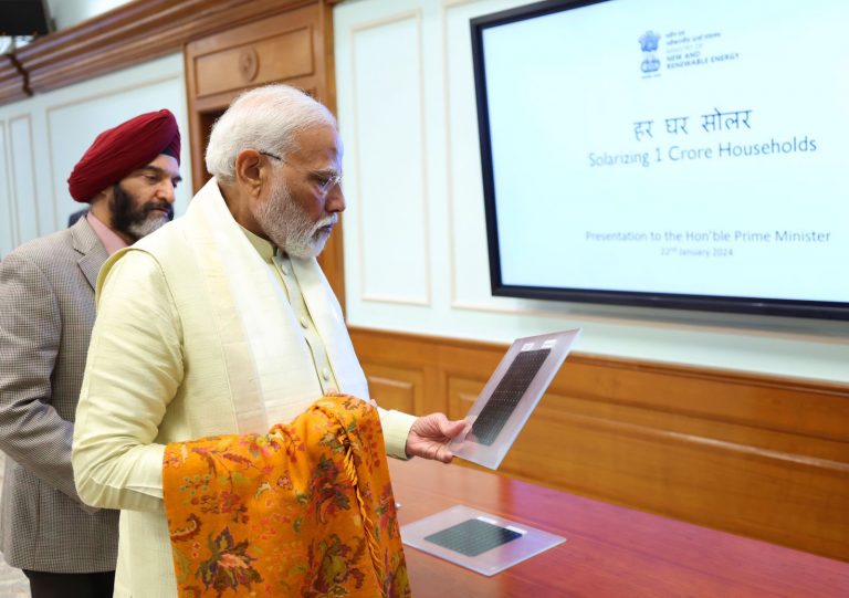 मोदीले गरे एक करोड घरमा सोलार प्यानल जडान गर्ने घोषणा