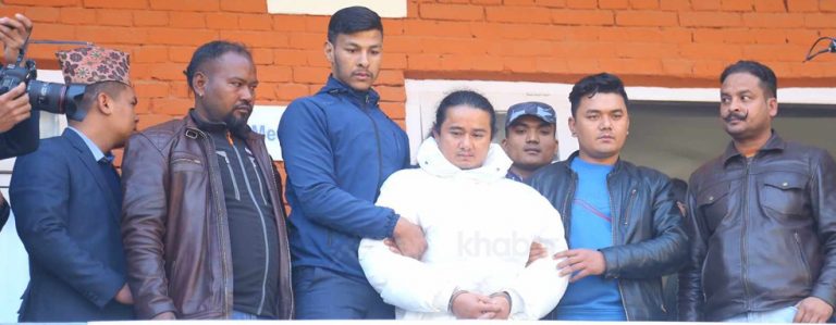 सीआईबीले सार्वजनिक गर्‍यो रामबहादुर बम्जन,  घरमा भेटियो पैसाको चाङ