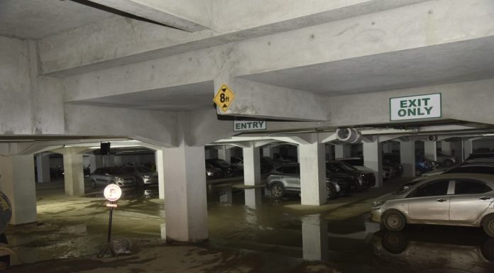 न्यूरोडको कालोपत्रे सडकमा भन्दा धेरै पार्किङको विकल्प महानगरले नि:शूल्क दियो