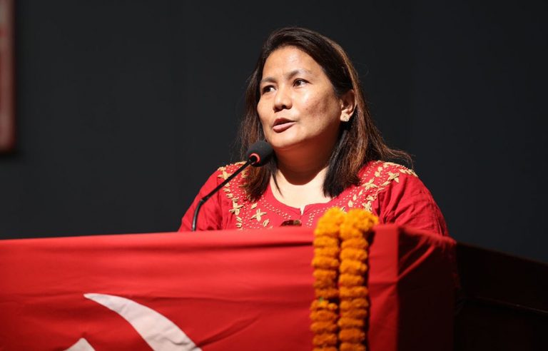 पशुपति क्षेत्र विकास कोषमा लक्ष्मी पुनलाई तत्काल कामकाज गर्न अदालतबाट रोक