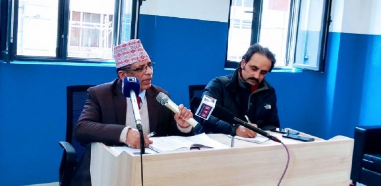 परीक्षा बोर्डले भन्यो-‘एसईई चैत पहिलो साता हुन्छ, हुँदैन कि भन्ने भ्रममा नपर्नू’