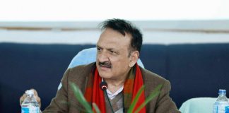 भैरहवा भन्सारको निरीक्षणपछि अर्थमन्त्रीले भने-‘राजस्वको लक्ष्य भेटाउने गरी काम गर्नूस्’