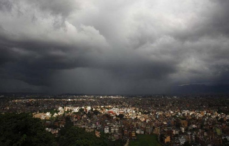 आजको मौसम पूर्वानुमान : दिनभर साधारणतया बादल लाग्ने
