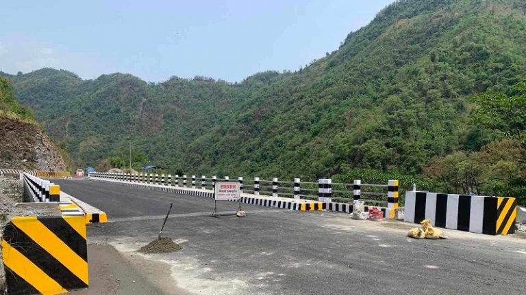 नारायणगढ-मुग्लिन सडकखण्ड अब २४ सै घण्टा सूचारु
