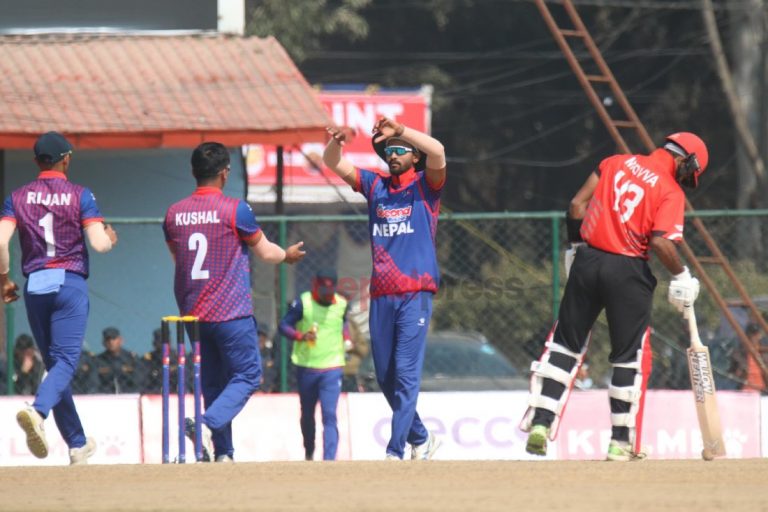 क्यानडाले दियो नेपाललाई २८६ रनको लक्ष्य