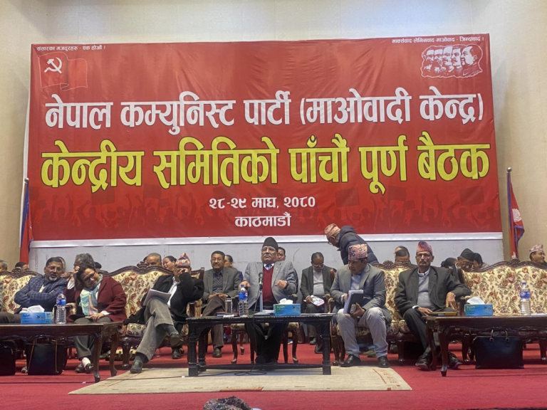 प्रचण्डले भने-‘अदालतको सम्मान गर्छौं, जनयुद्ध दिवस पनि मनाउछौं’
