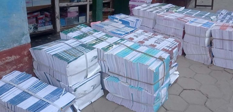 सबै जिल्लामा पुग्यो पाठ्यपुस्तक, वैशाख २ देखि भर्ना अभियान