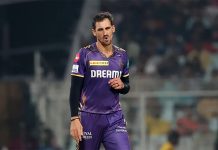 आईपीएल इतिहासकै मंहगा स्टार्क पहिलो खेलमै विकेटविहीन, खर्चिए ५३ रन