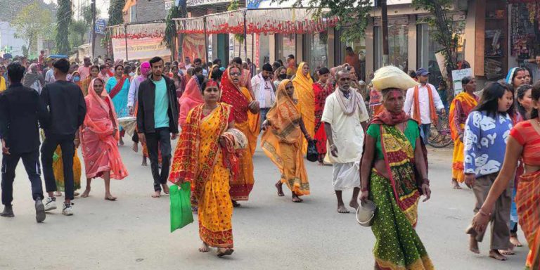 सकियो विश्वकै लामो धार्मिक पदयात्रा मिथिला माध्यमिकी परिक्रमा