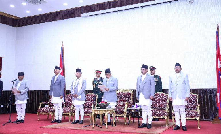 नवनिर्वाचित दाहालले लिए शपथ, सम्हाले राष्ट्रियसभा अध्यक्षको पद