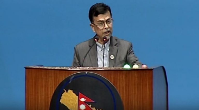 प्रचण्डमाथि पाण्डेको आक्रोश-‘विष पिएर हामी तपाईंका साथमा थियौं, बाटामा छाडेर किन हिँड्नुभयो’?