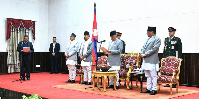 प्रधानमन्त्री ‘प्रचण्ड’ ले गरे मन्त्रिपरिषद् विस्तार, उपप्रधानमन्त्रीको संख्या ४ पुग्यो